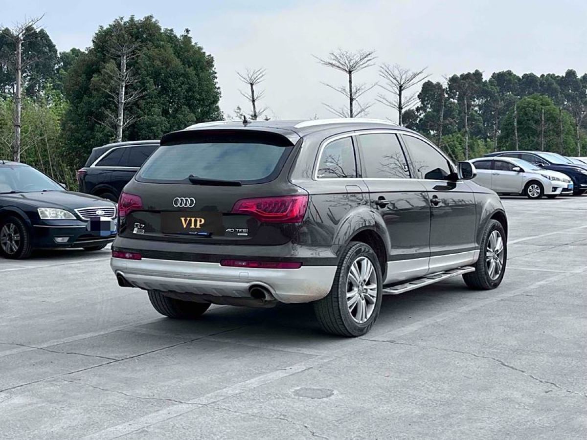 奧迪 奧迪Q7  2014款 35 TFSI 進(jìn)取型圖片