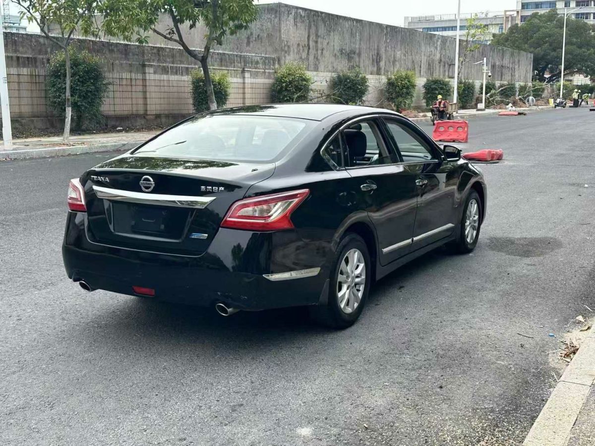 日產(chǎn) 天籟  2015款 2.0L XE-Sporty歐冠運(yùn)動版圖片