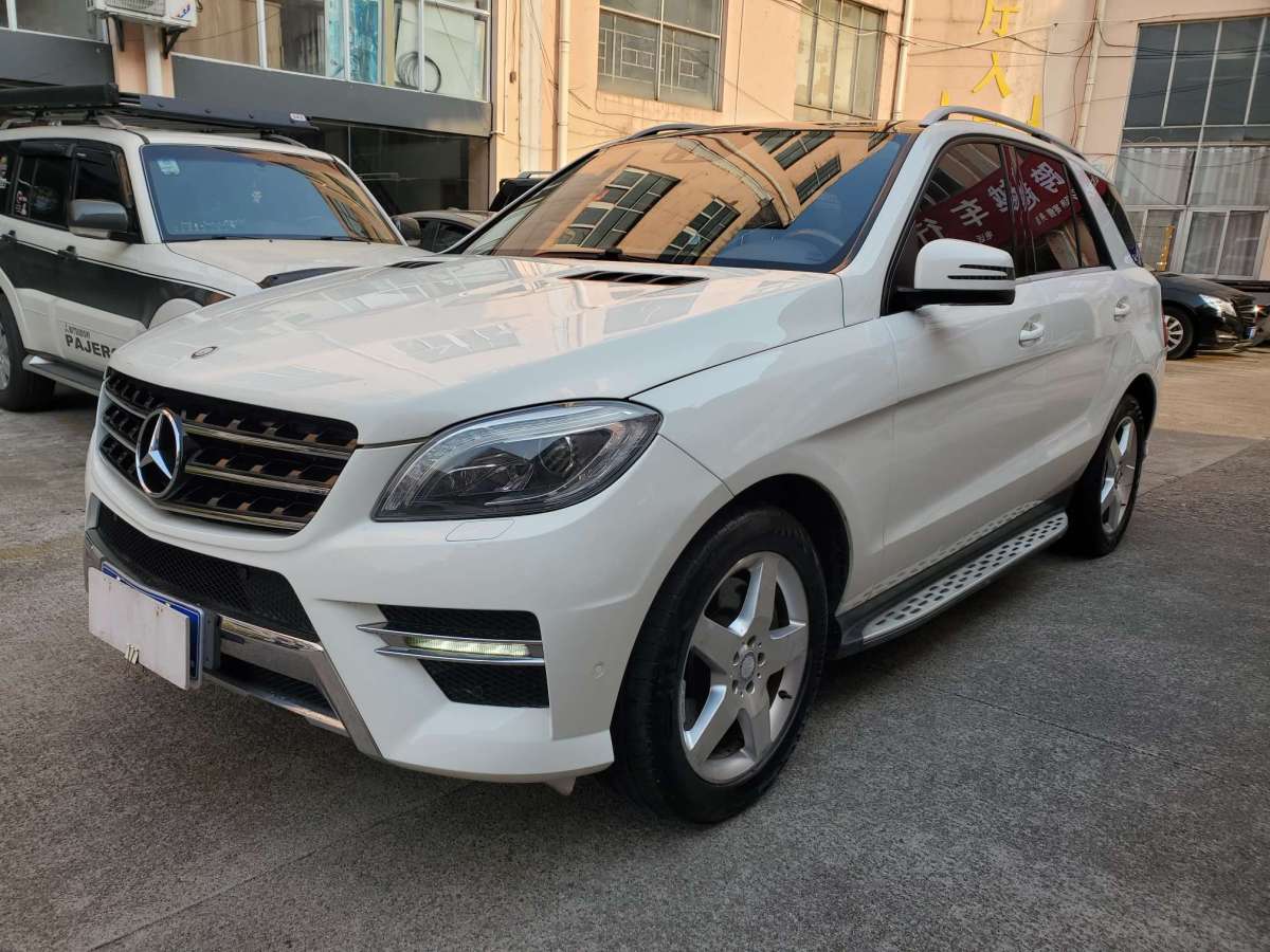 奔馳 奔馳M級(jí)  2012款 ML 350 豪華型圖片