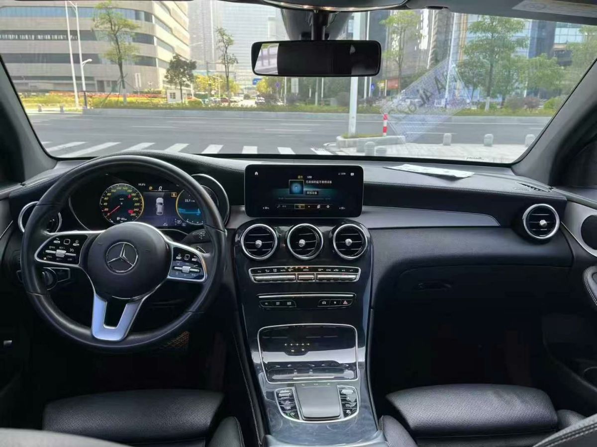 奔馳 奔馳GLC轎跑 AMG  2020款 AMG GLC 43 4MATIC 轎跑SUV圖片