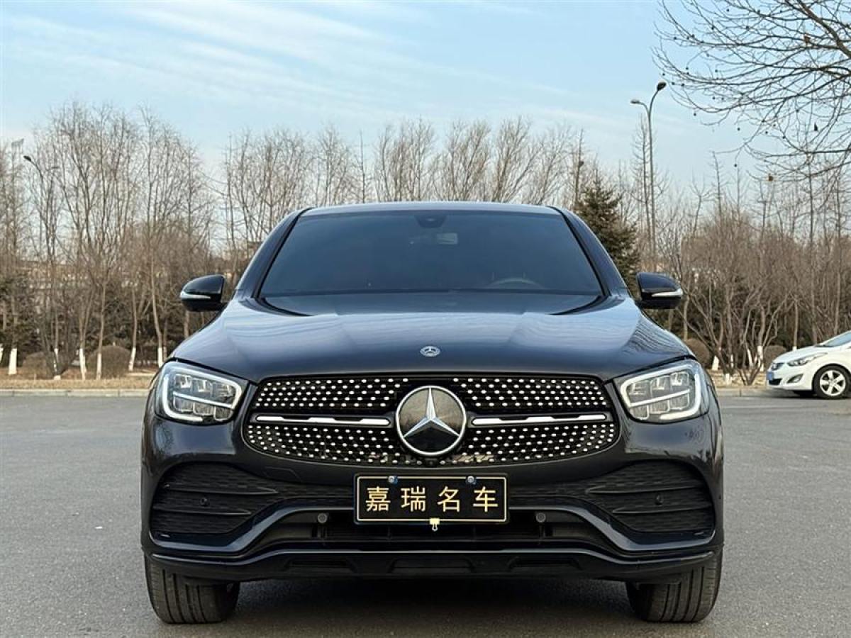 奔馳 奔馳GLC  2022款 改款 GLC 260 4MATIC 轎跑SUV圖片