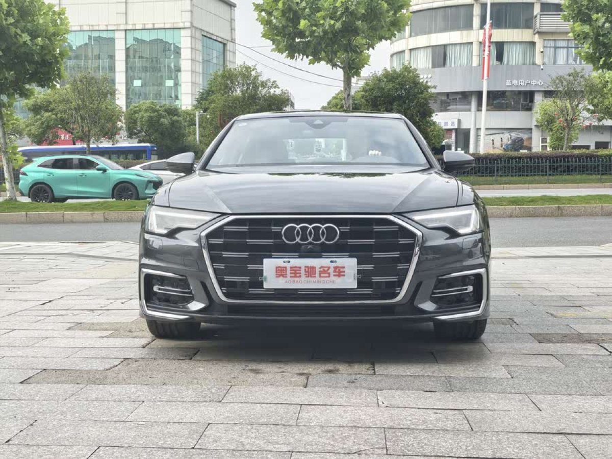 奧迪 奧迪A6L  2024款 45 TFSI 臻選動感型圖片
