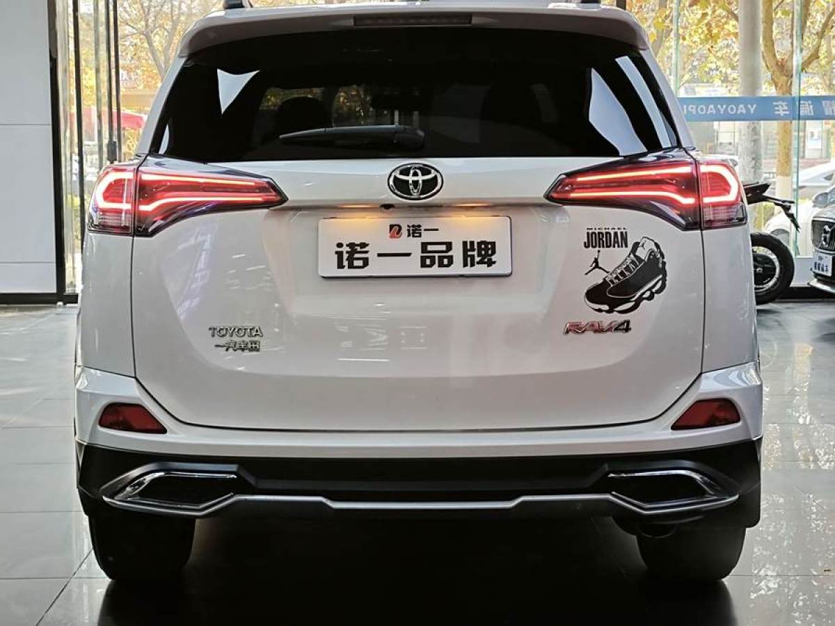 豐田 RAV4榮放  2016款 2.0L CVT兩驅風尚版圖片