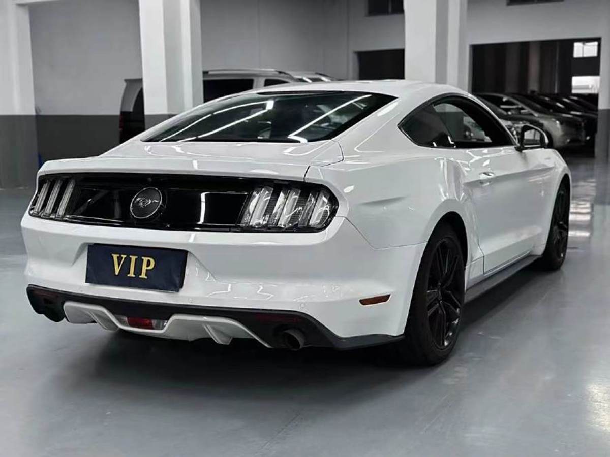 2015年9月福特 Mustang  2015款 2.3T 性能版