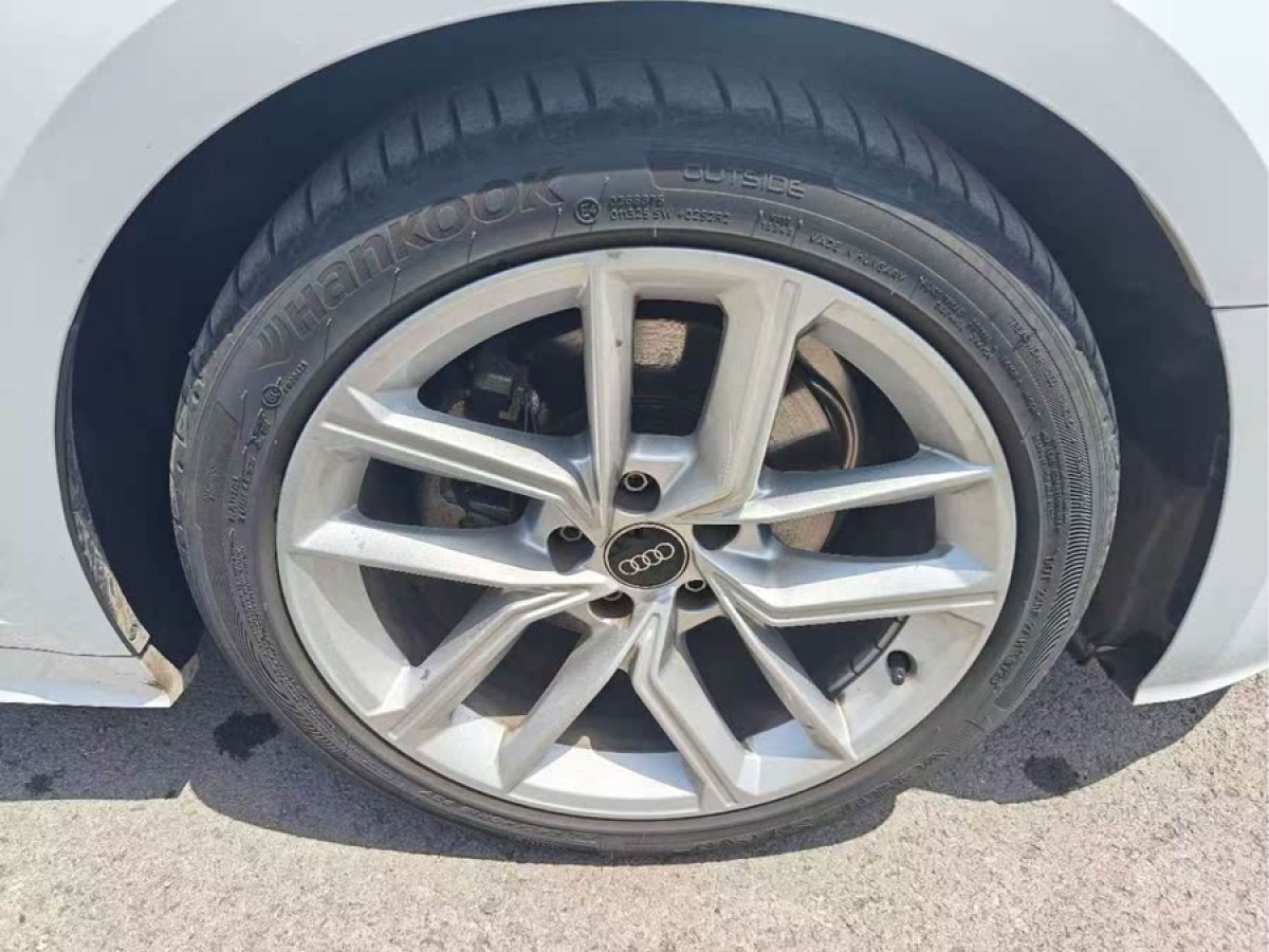奧迪 奧迪A5  2023款 Sportback 40 TFSI 時(shí)尚動(dòng)感型圖片