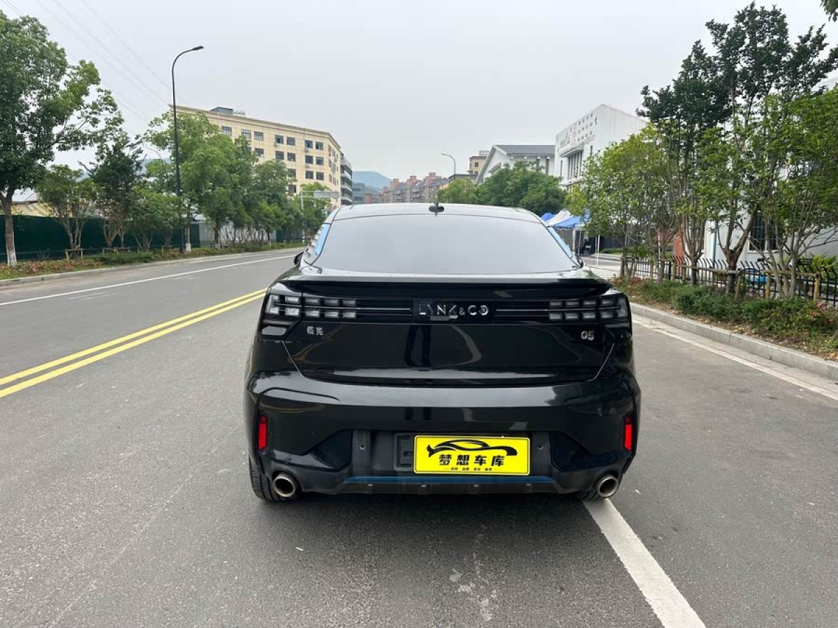 領(lǐng)克 領(lǐng)克05  2020款 2.0TD 兩驅(qū)耀Halo圖片