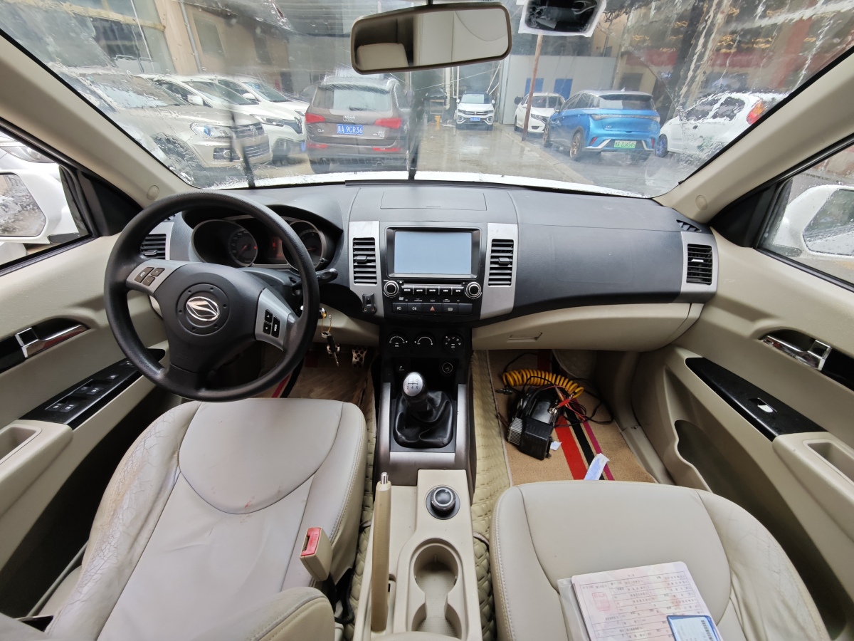 陸風 X8  2012款 探索版 2.0T 柴油4X4豪華型圖片