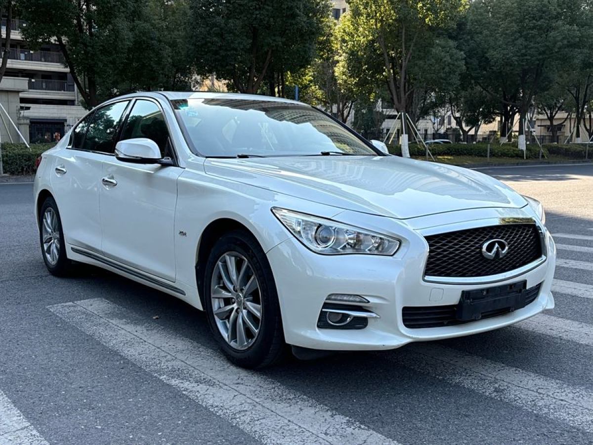 英菲尼迪 Q50L  2015款 2.0T 舒適版圖片