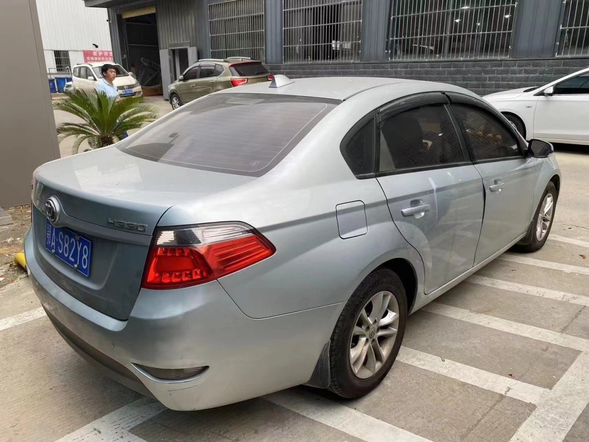 中華 H330  2013款 1.5L 手動豪華型圖片