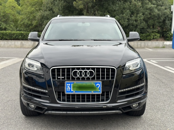 奥迪 奥迪Q7  2012款 3.0 TDI 领先型