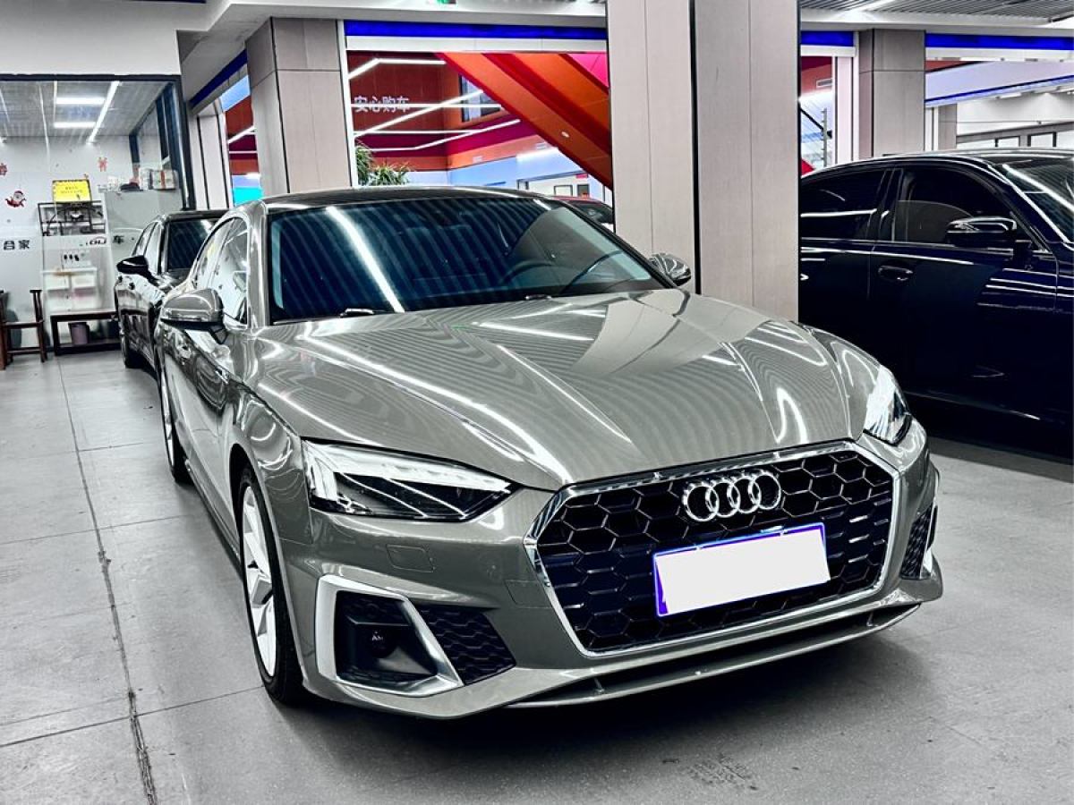 2022年3月奧迪 奧迪A5  2023款 Sportback 40 TFSI 時(shí)尚動(dòng)感型