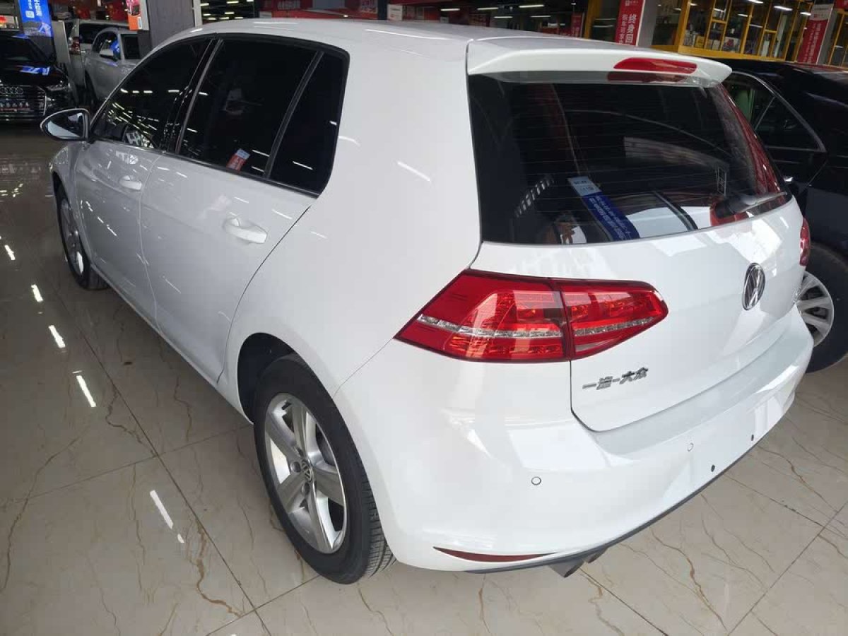 大眾 高爾夫  2016款 230TSI 自動(dòng)舒適型圖片