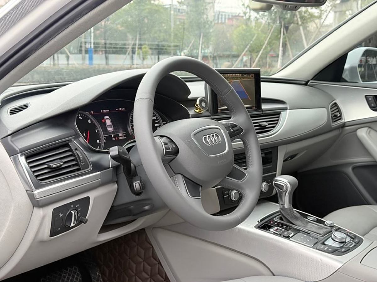 奧迪 奧迪A6L  2014款 TFSI 標(biāo)準(zhǔn)型圖片