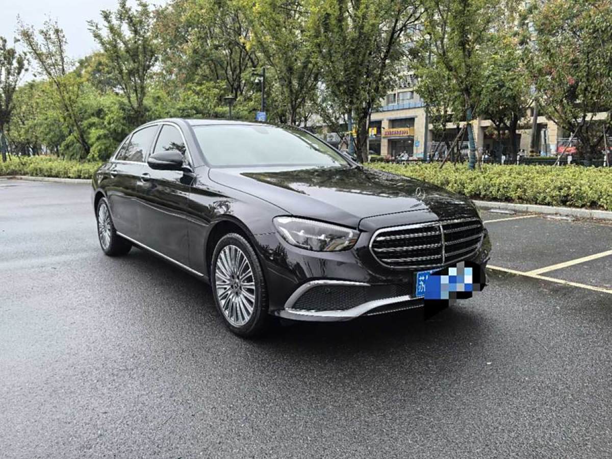 奔馳 奔馳E級(jí)  2021款 改款 E 300 L 豪華型圖片