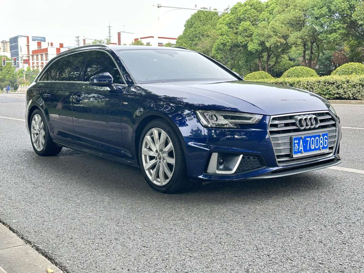 奧迪 奧迪A4  2020款 Avant 先鋒派 40 TFSI 時(shí)尚動(dòng)感型圖片