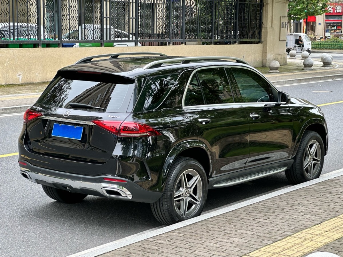 2021年07月奔馳 奔馳GLE  2021款 GLE 450 4MATIC 豪華型