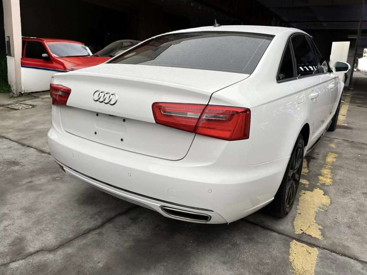 奧迪 奧迪A6L  2014款 TFSI 標(biāo)準(zhǔn)型圖片