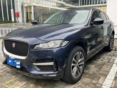 2016年11月 捷豹 F-PACE 2.0T 兩驅(qū)R-Sport運(yùn)動(dòng)版圖片