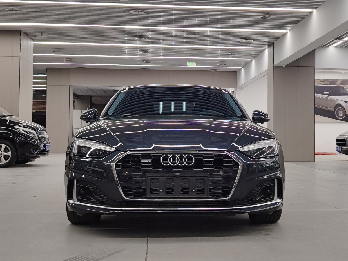 奧迪 奧迪A5  2021款 Sportback 40 TFSI 時(shí)尚致雅型圖片