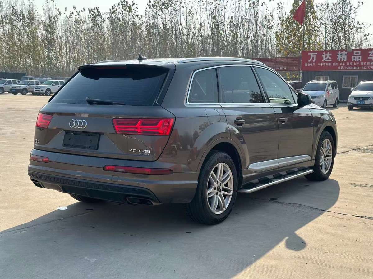 奧迪 奧迪Q7  2018款 40 TFSI S line運(yùn)動(dòng)型圖片