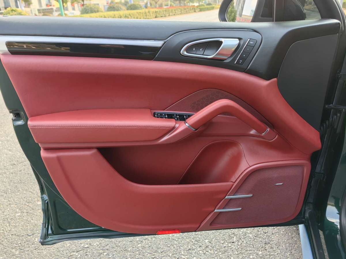 保時捷 Cayenne  2012款 Cayenne 3.0T 美規(guī)版圖片