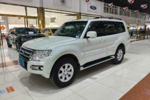 帕杰羅 三菱 3.0L 自動尊貴版