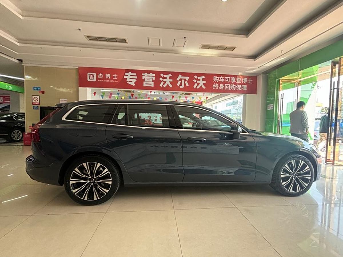 沃爾沃 V60  2024款 B5 智遠豪華版圖片