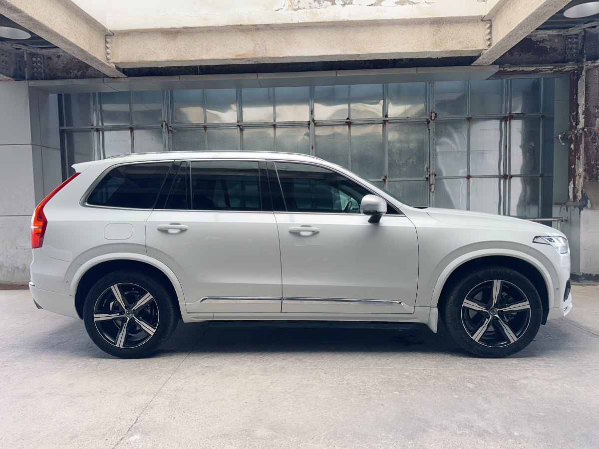 沃爾沃 XC90  2019款  T6 運動版 7座 國VI圖片