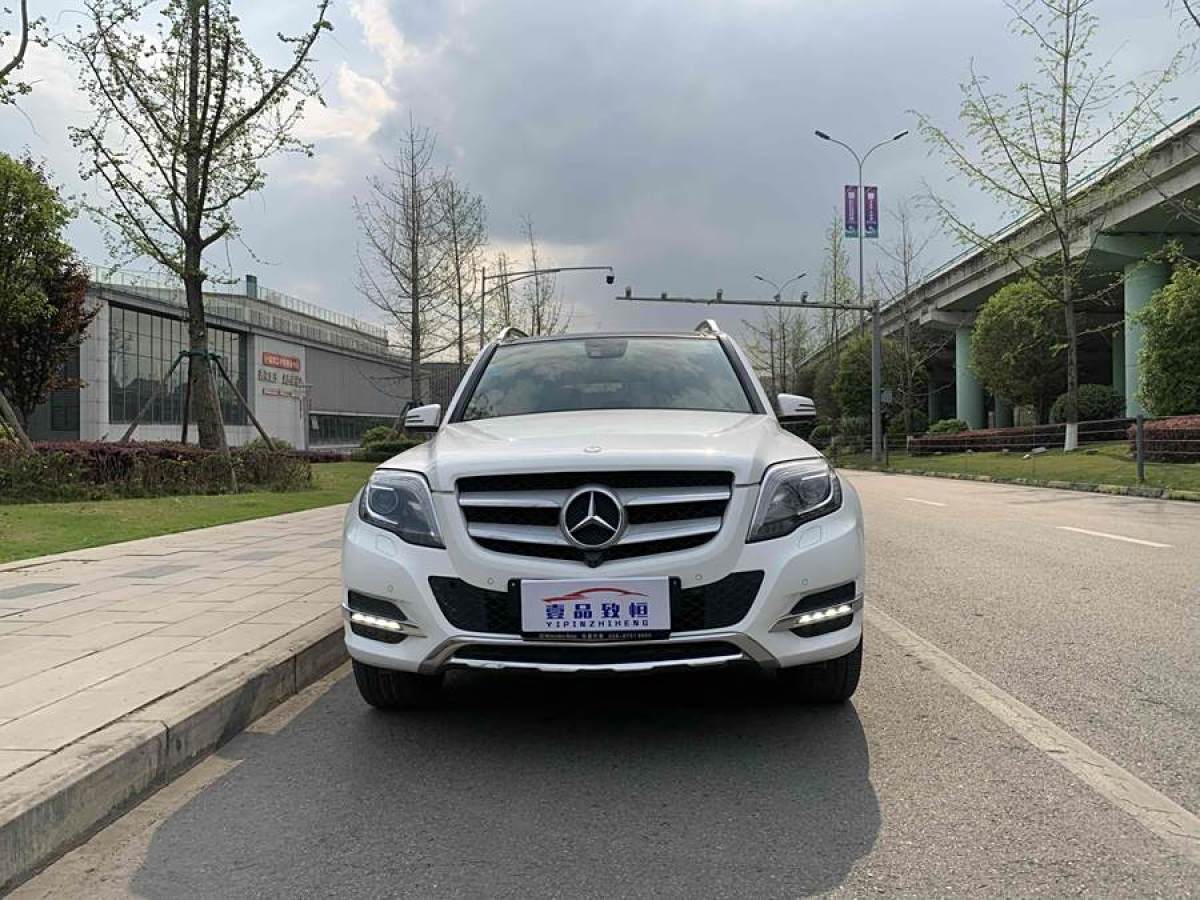 奔馳 奔馳GLK級  2013款 改款 GLK 300 4MATIC 豪華型圖片