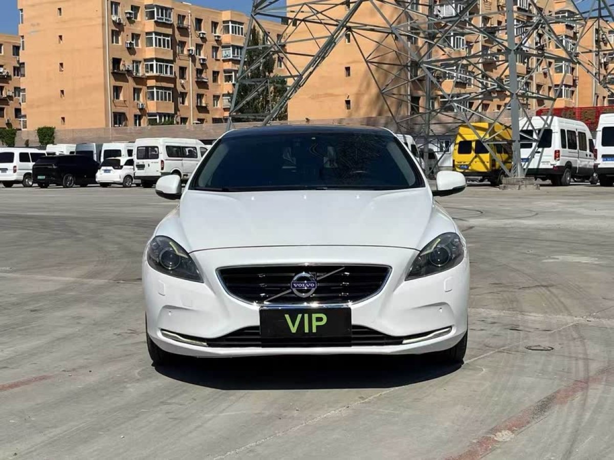 沃爾沃 V40  2015款 1.6T 智雅版圖片