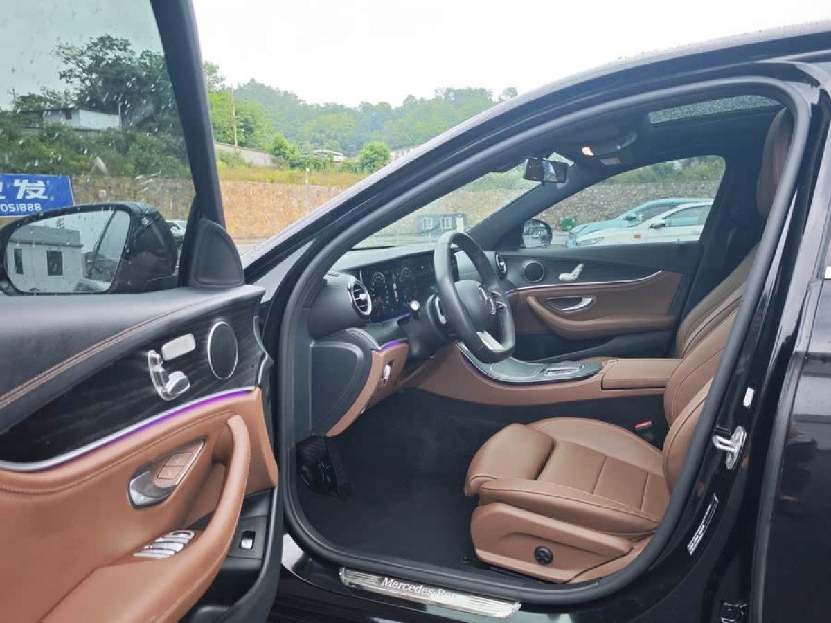 奔馳 奔馳E級(jí)  2023款 改款 E 260 L圖片