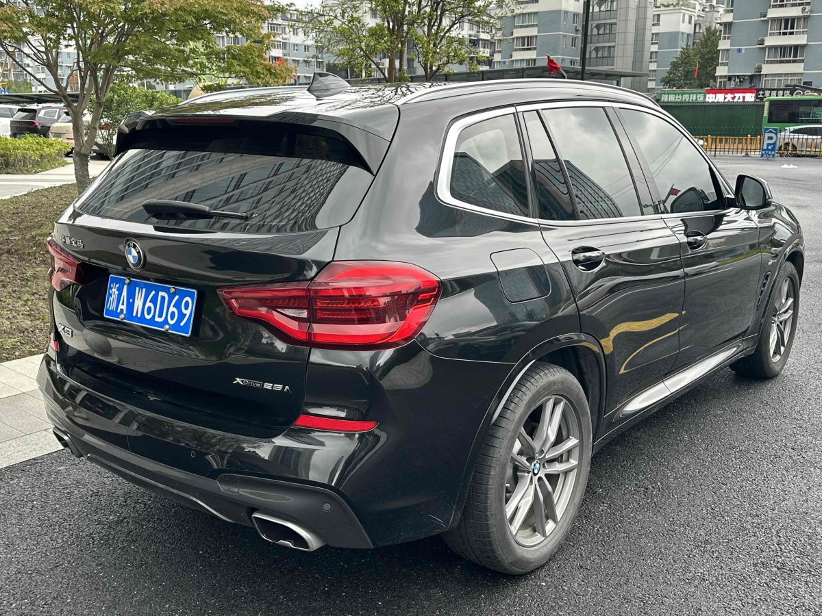 宝马 宝马X3  2021款 改款 xDrive25i M运动套装图片