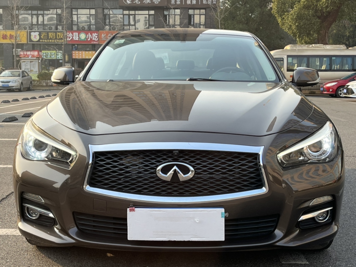 英菲尼迪 Q50L  2015款 2.0T 舒適版圖片