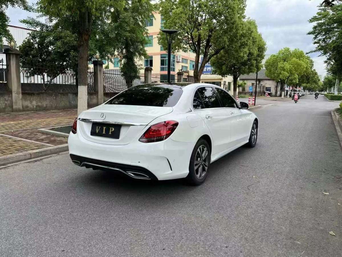 奔馳 奔馳C級  2021款 C 200 L 時尚型運動版圖片