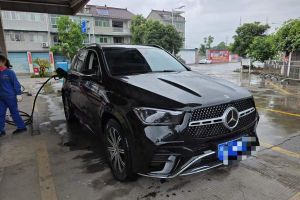 威霆 奔馳 2.0T 商務(wù)版 7座