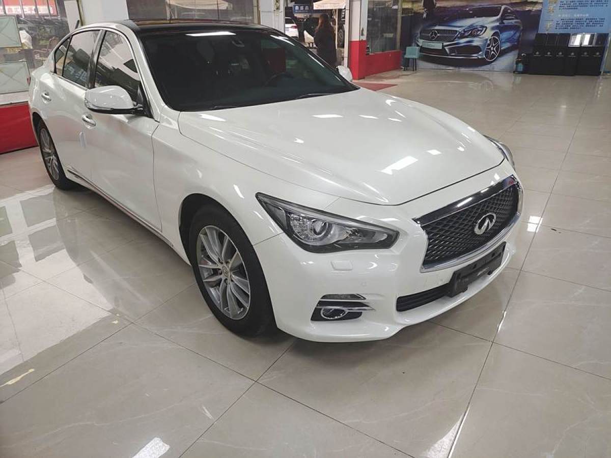 英菲尼迪 Q50L  2016款 2.0T 悅享版圖片