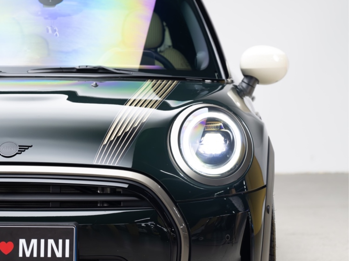 MINI MINI  2023款 1.5T COOPER 執(zhí)迷特別版圖片