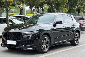 Levante 玛莎拉蒂 3.0T 350Hp 运动版