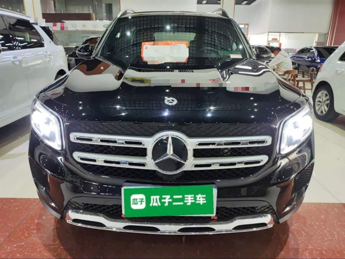 奔馳 奔馳GLB  2024款 改款 GLB 220 時(shí)尚型圖片