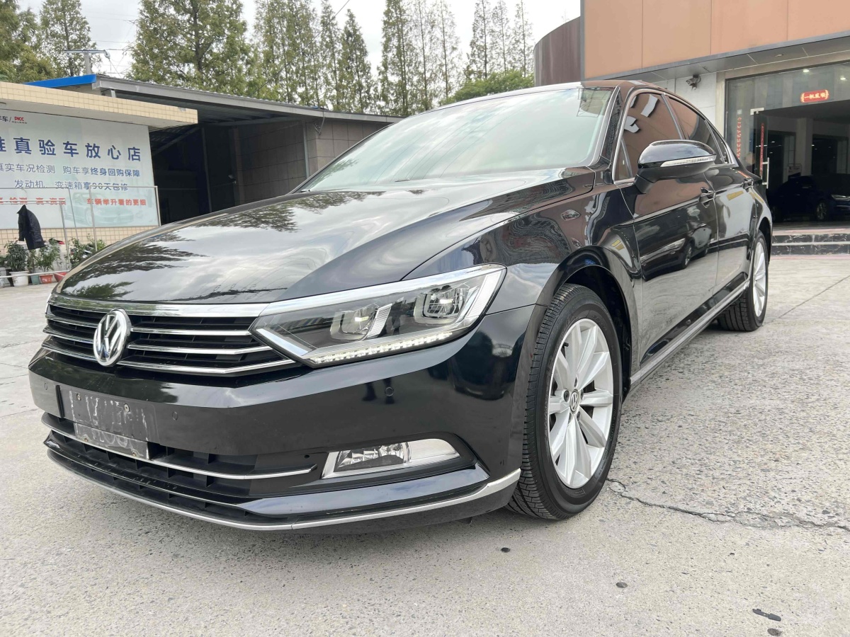 大眾 邁騰  2019款  330TSI DSG 領(lǐng)先型 國VI圖片