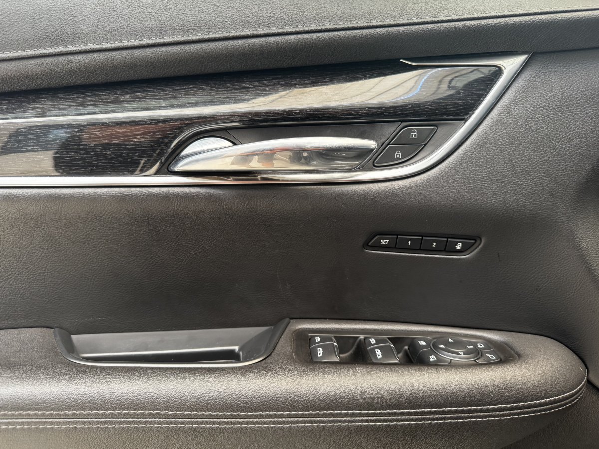 凱迪拉克 XT5  2020款 改款 28T 豪華型圖片