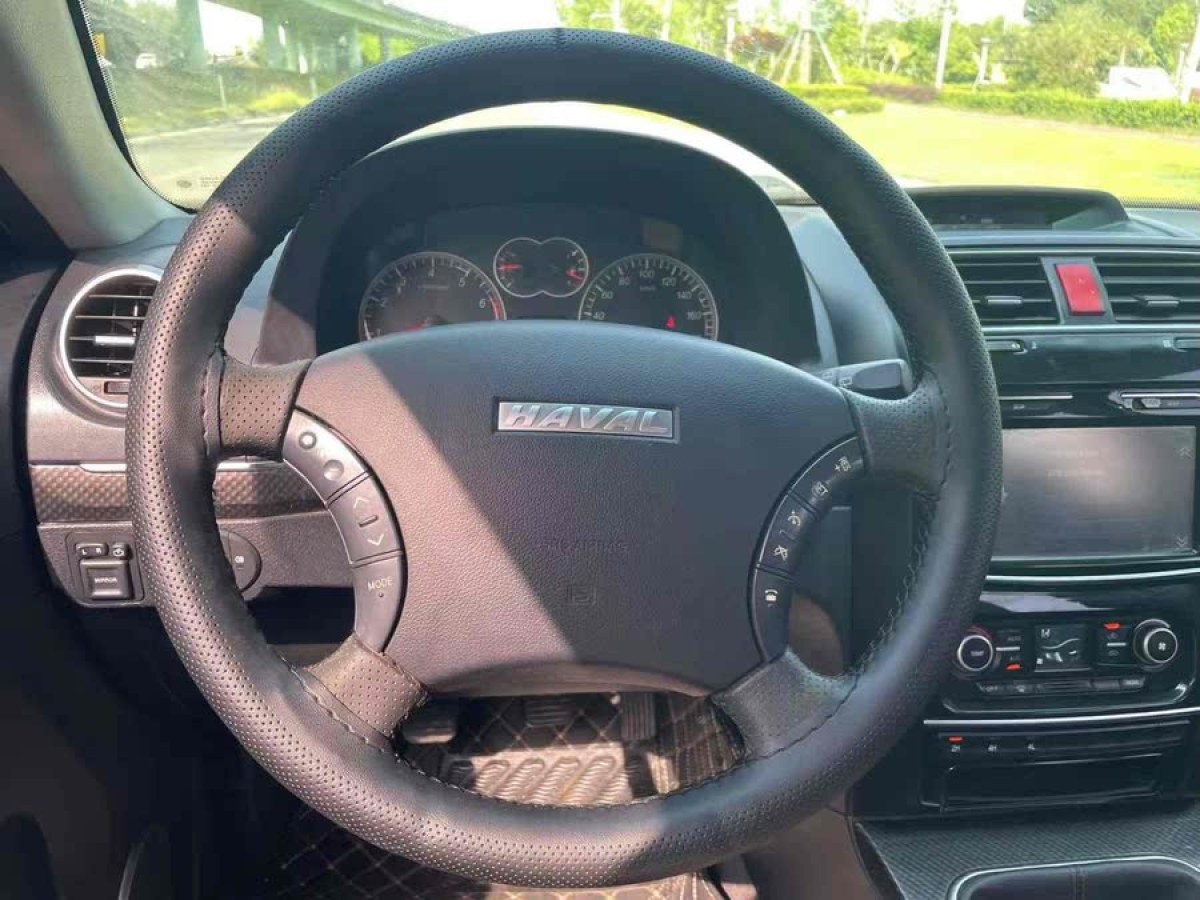 哈弗 H5  2015款 2.0T 手動四驅(qū)尊貴型圖片