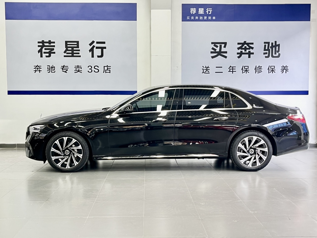 奔馳 奔馳E級(jí)  2024款 E 300 L 豪華型圖片