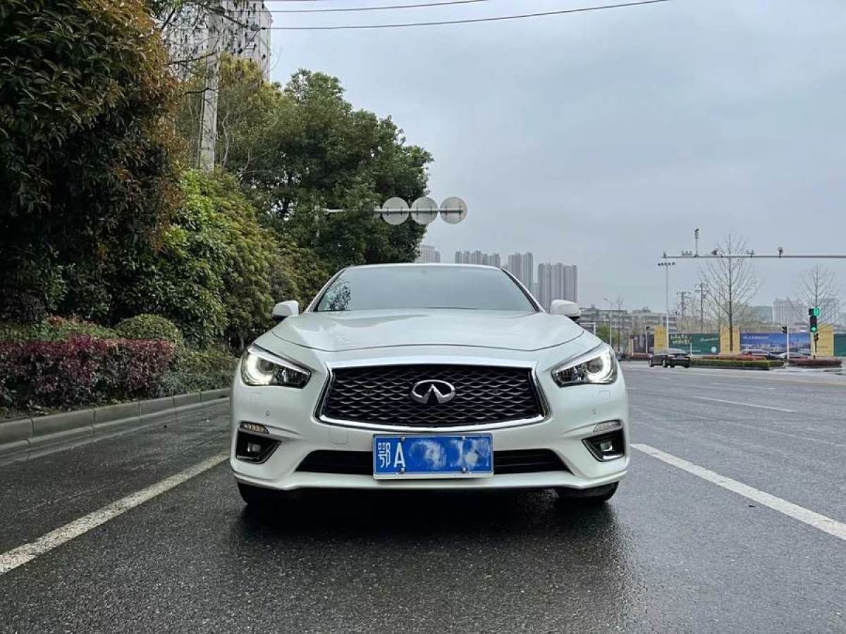 英菲尼迪 Q50L  2018款  2.0T 舒適版 國VI圖片