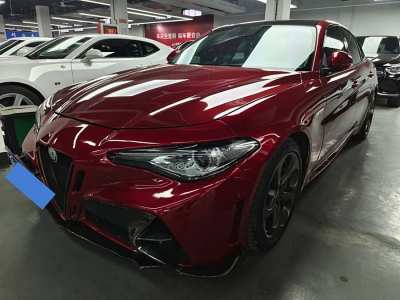 2017年5月 阿爾法·羅密歐 Giulia 2.0T 280HP 豪華版圖片