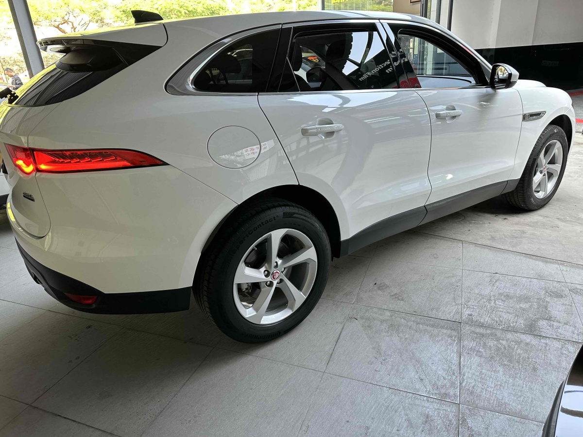 捷豹 F-PACE  2020款 2.0T 賽旗版圖片