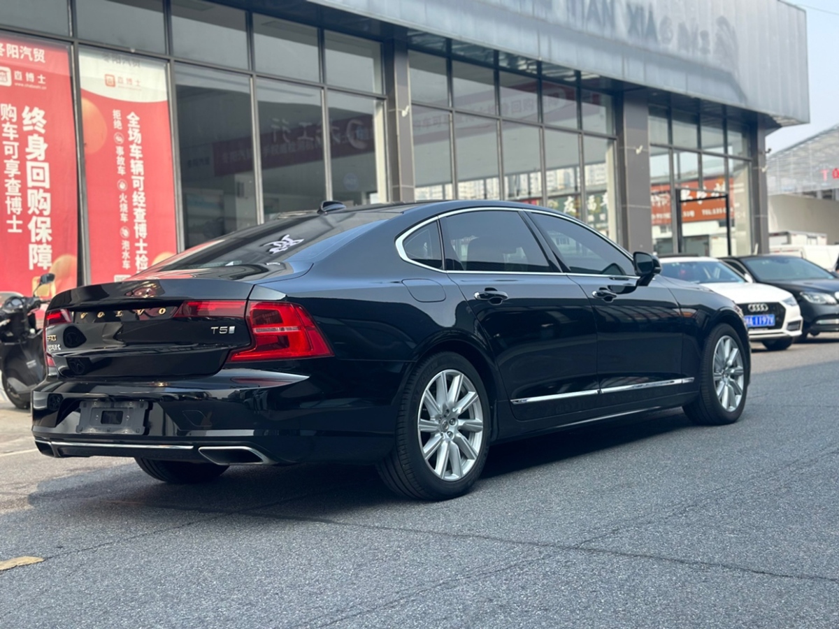 沃爾沃 S90  2020款  T5 智逸豪華版圖片