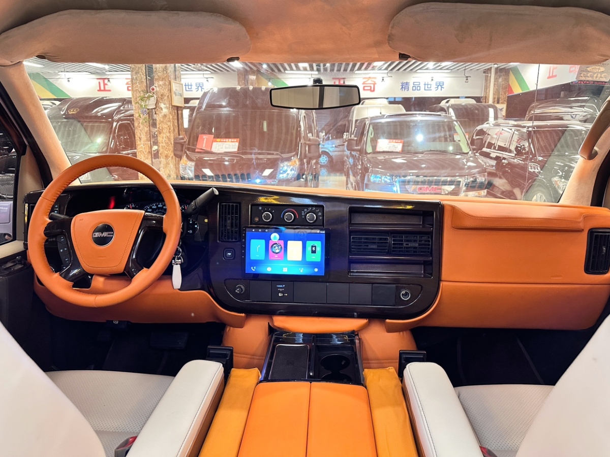 GMC SAVANA  2011款 6.0L 商務(wù)之星7座圖片