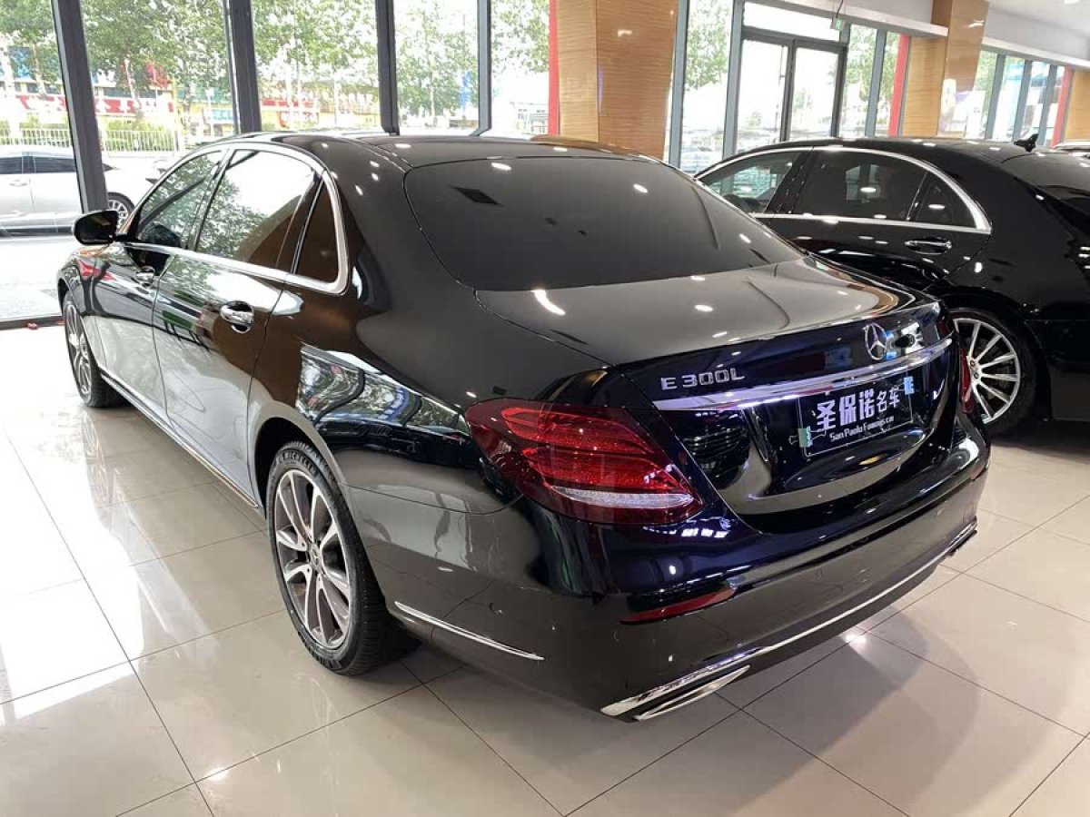 奔馳 奔馳E級(jí)  2019款 改款 E 300 L 時(shí)尚型圖片