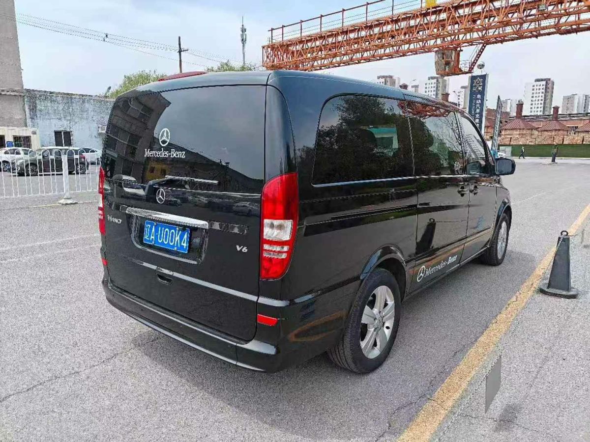 奔馳 唯雅諾  2013款 3.0L 禮遇版圖片